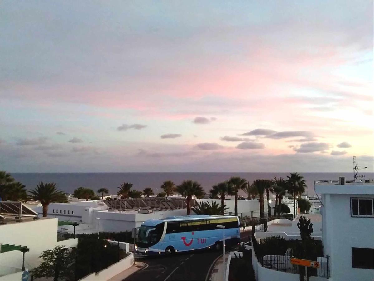 Lovely Apartment Mira With Pool Puerto del Carmen  Exterior foto